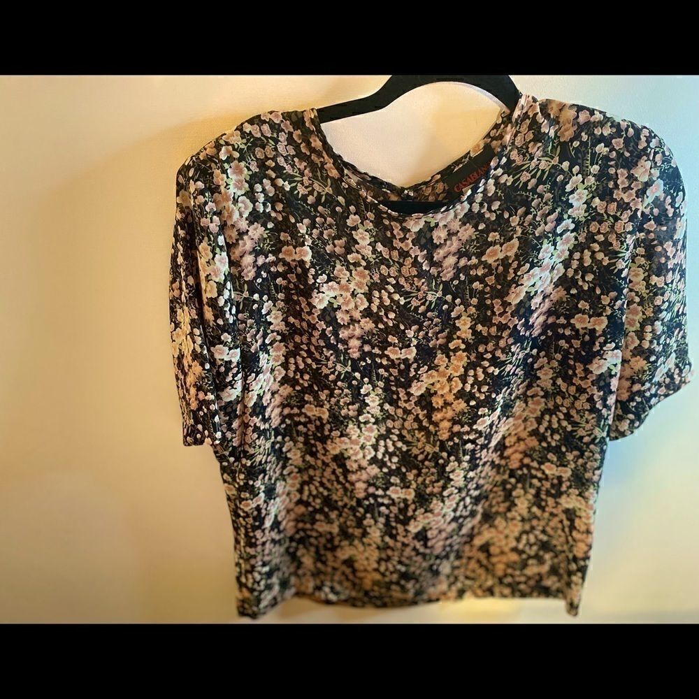 🎀Women’s Casablanca Black Floral Blouse Size 10